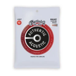 Martin MA540T - Authentic Acoustic Treated Light 92/8 12-54 Guitar Strings
